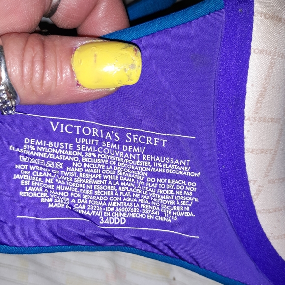 Victoria secret bra - Picture 2 of 2